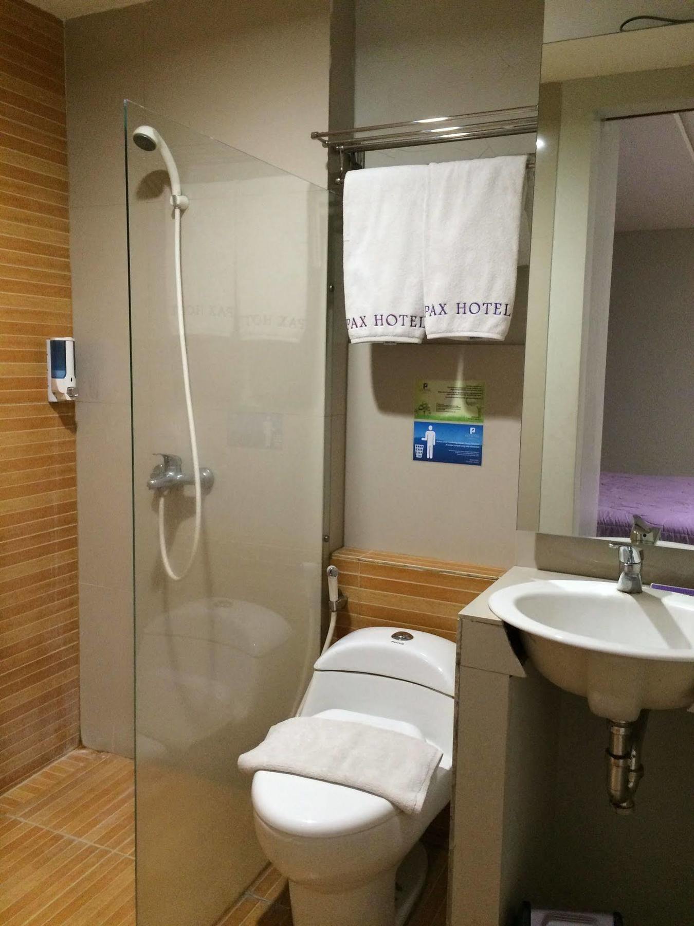 Pax Hotel Jakarta Exterior photo
